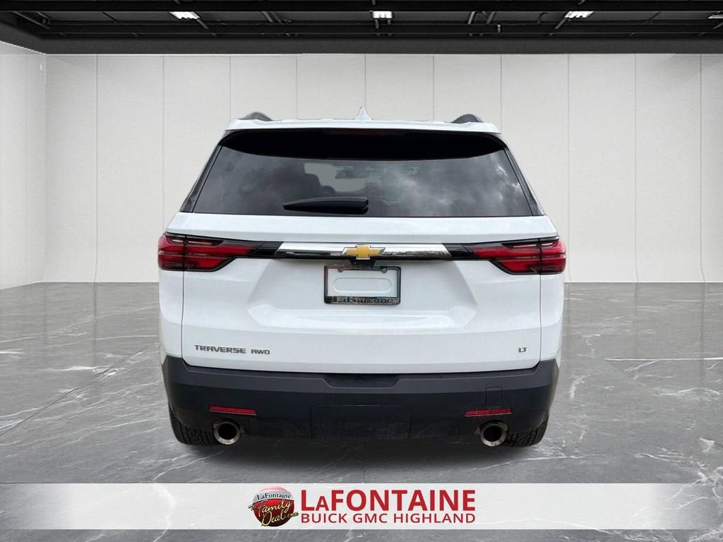 2023 Chevrolet Traverse LT Leather