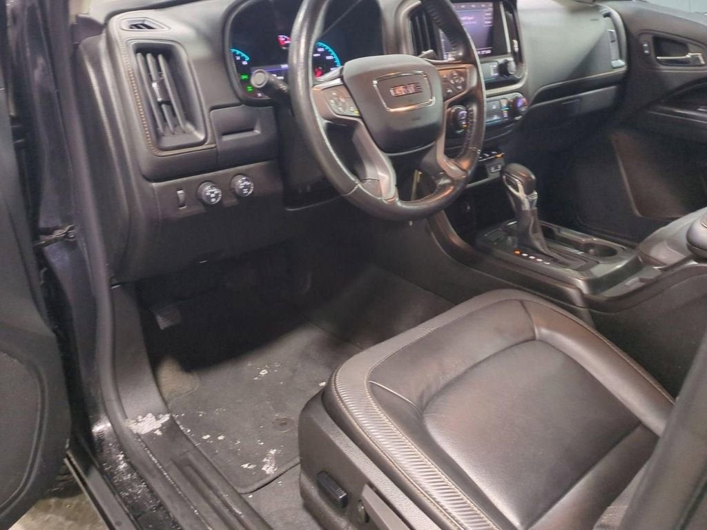 2022 GMC Canyon AT4 - Leather