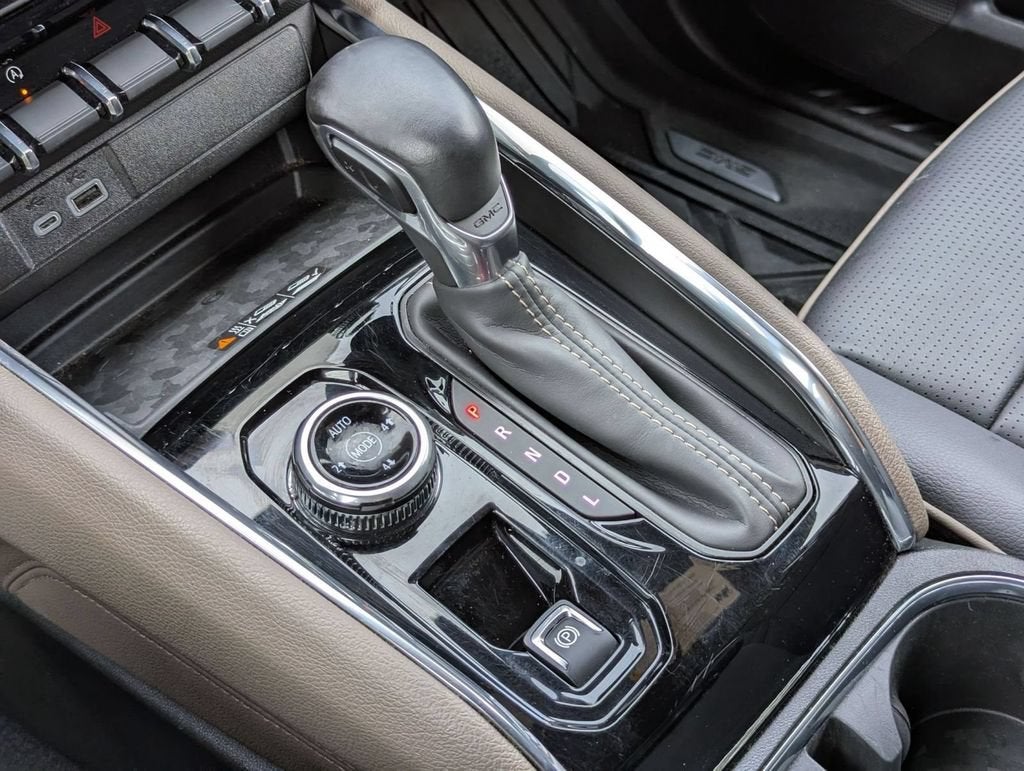 2025 GMC Canyon Denali