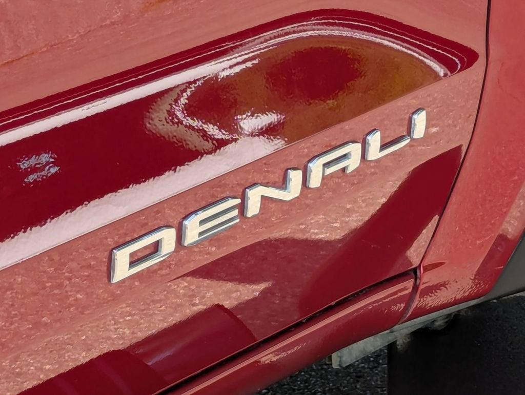 2025 GMC Canyon Denali