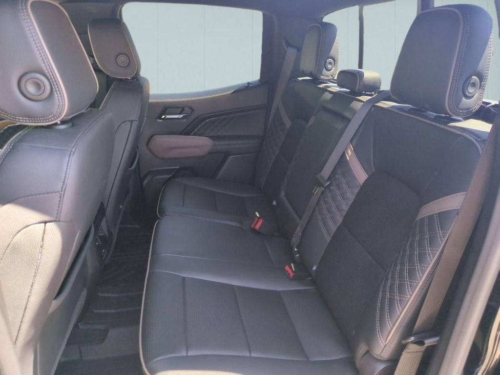 2024 GMC Canyon Denali