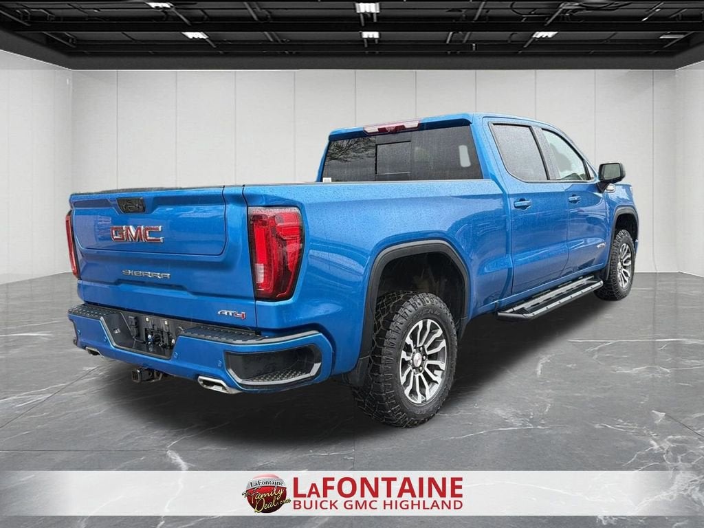 2023 GMC Sierra 1500 AT4
