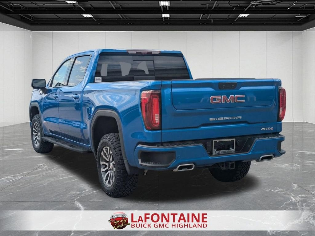 2023 GMC Sierra 1500 AT4