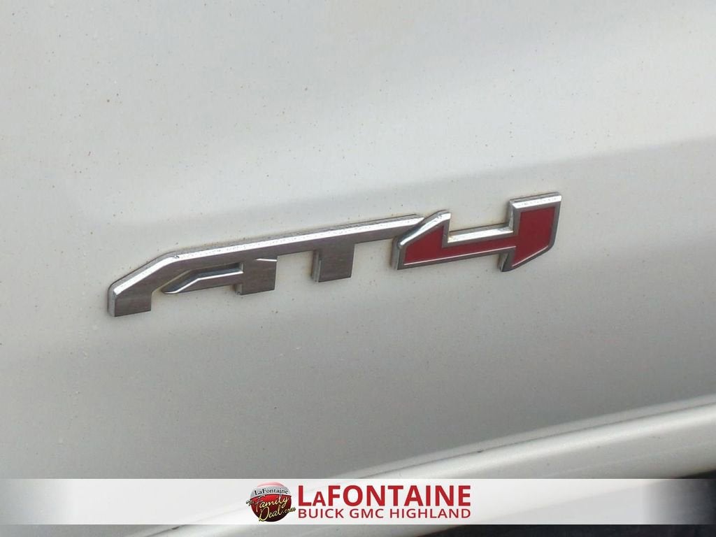 2023 GMC Sierra 1500 AT4