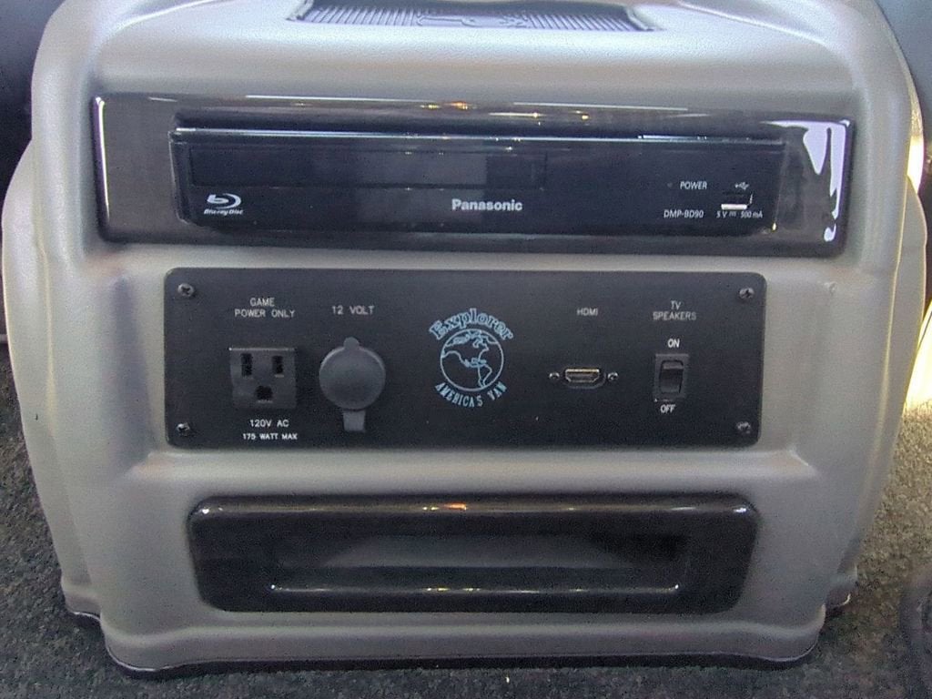 2025 GMC Savana Cargo 2500 Work Van