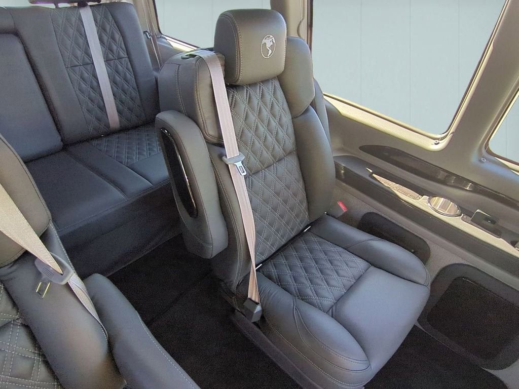 2025 GMC Savana Cargo Work Van