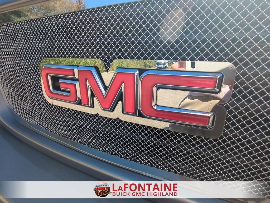 2025 GMC Savana Cargo Work Van