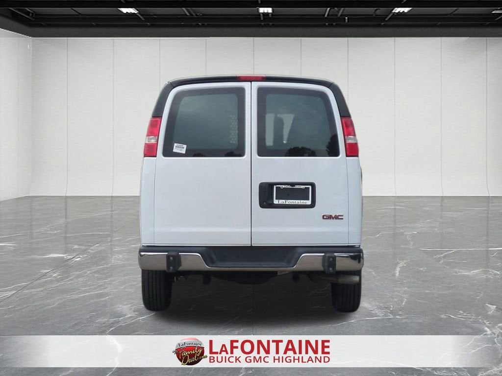 2023 GMC Savana Cargo 2500 Work Van