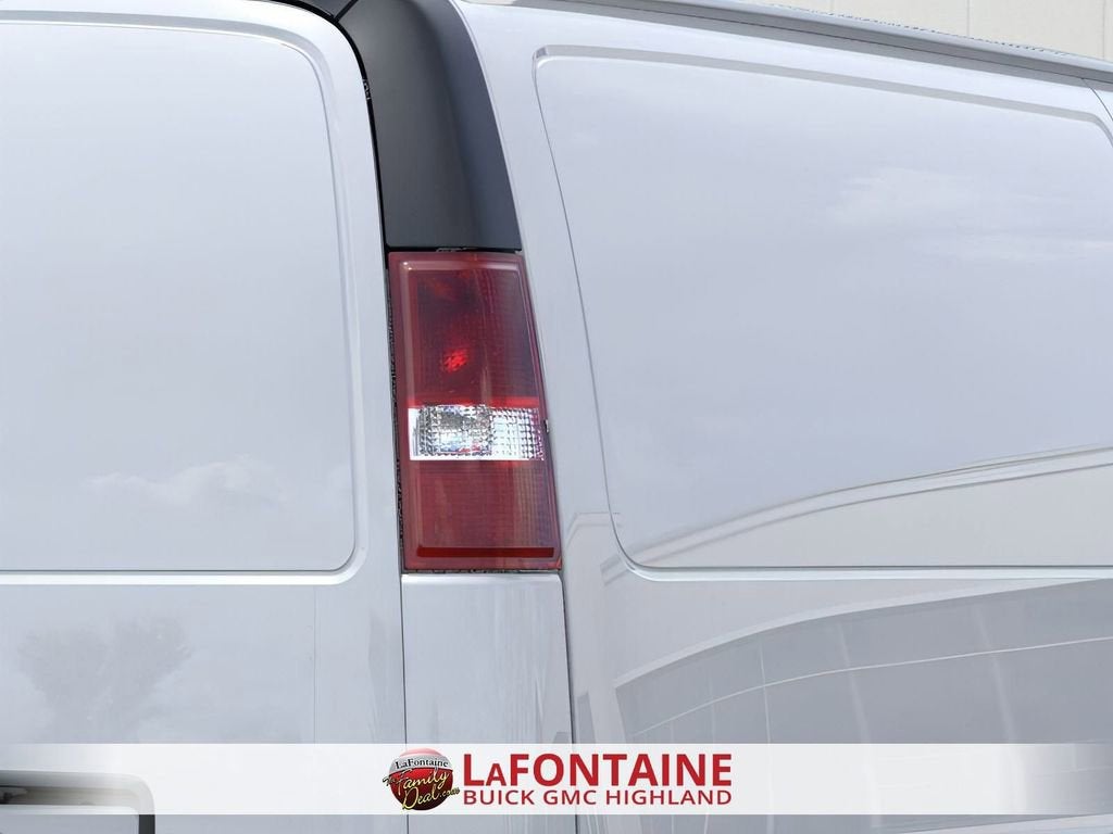 2025 GMC Savana Cargo 2500 Work Van