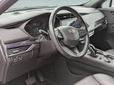 2023 Cadillac XT4 AWD Luxury