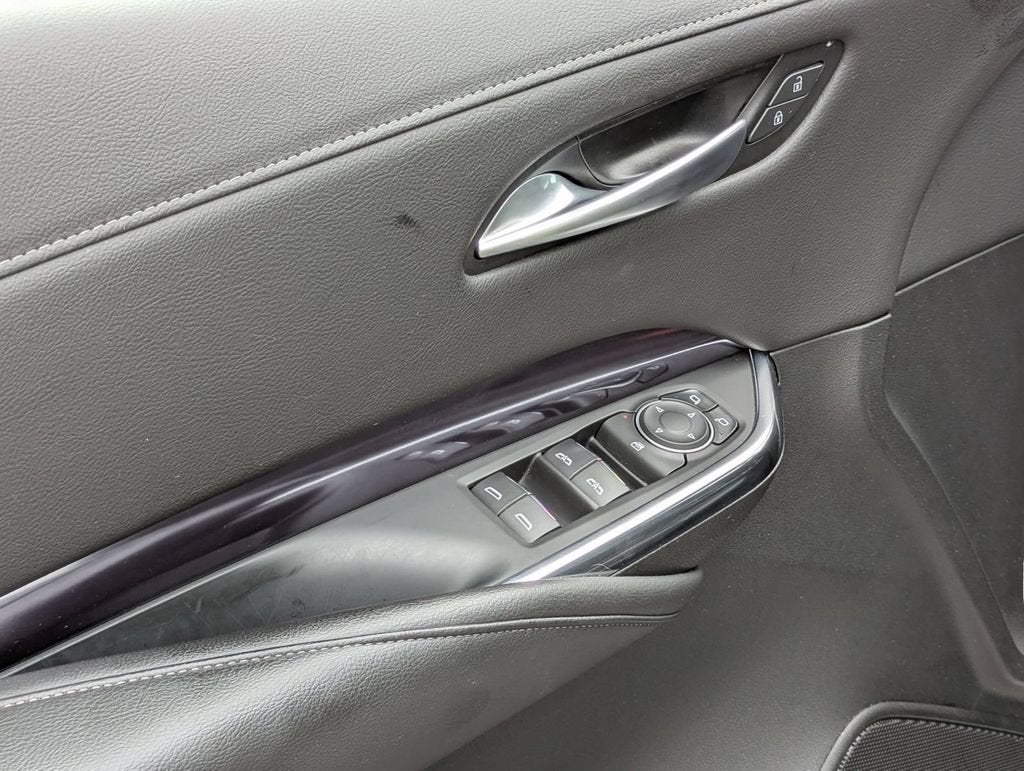 2023 Cadillac XT4 AWD Luxury