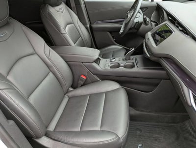 2023 Cadillac XT4 AWD Luxury
