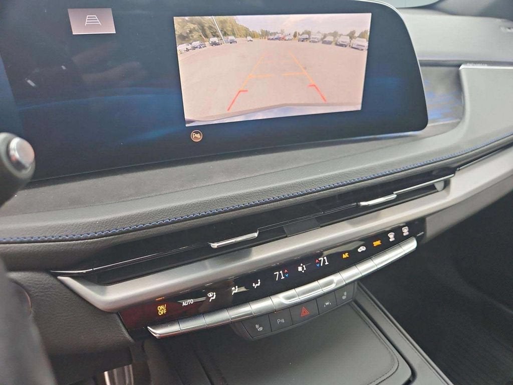 2024 Cadillac XT4 Sport