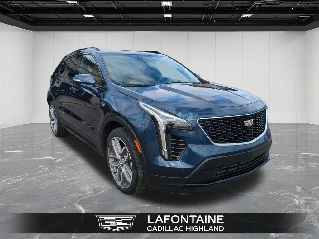 2022 Cadillac XT4 Sport