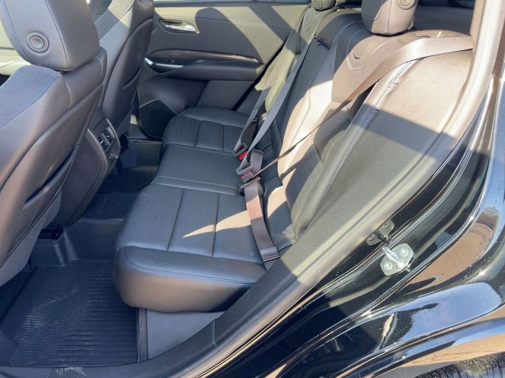 2024 Cadillac XT4 Sport