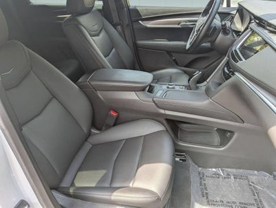 2024 Cadillac XT5 Luxury