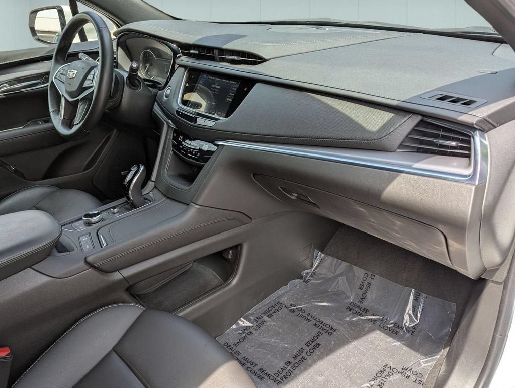 2024 Cadillac XT5 Luxury