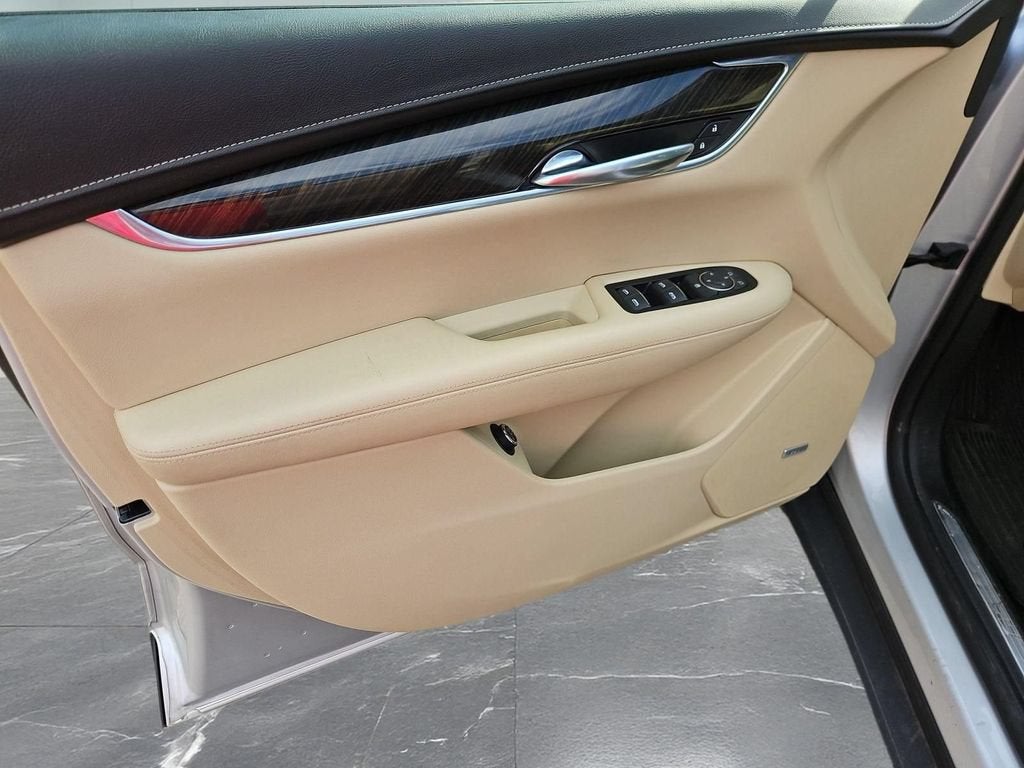 2017 Cadillac XT5 FWD