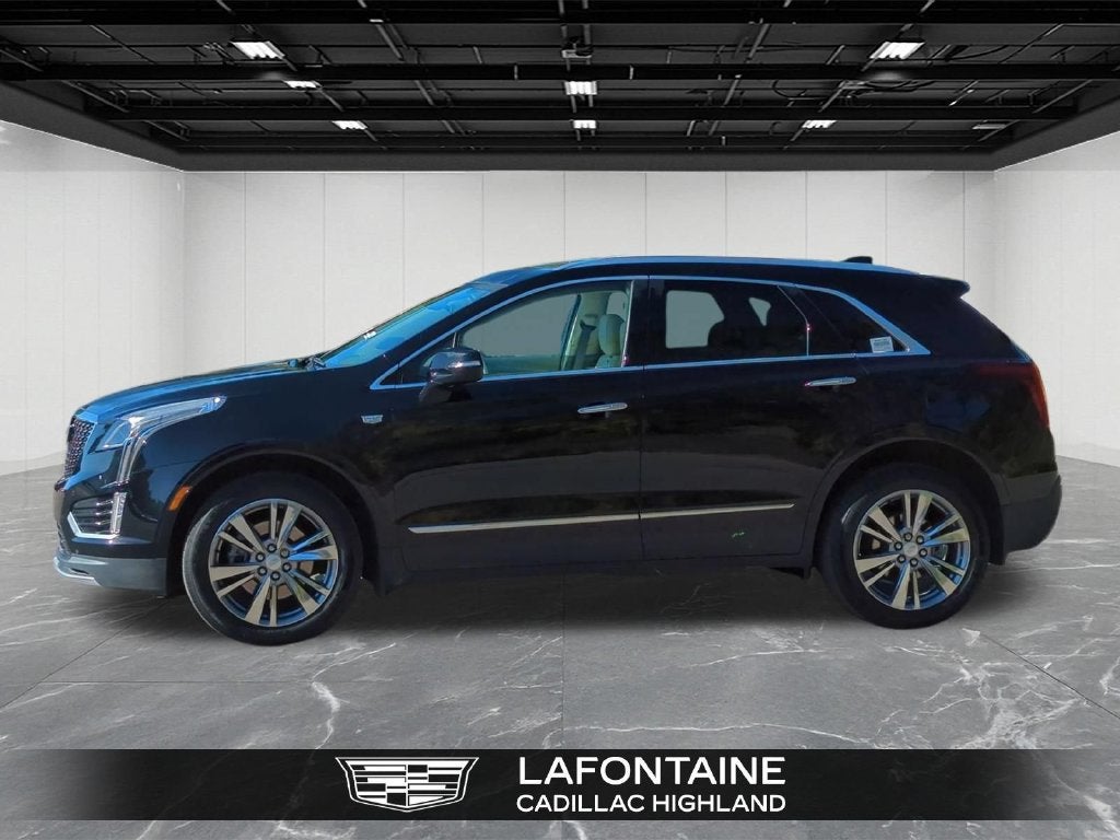 2023 Cadillac XT5 FWD Premium Luxury