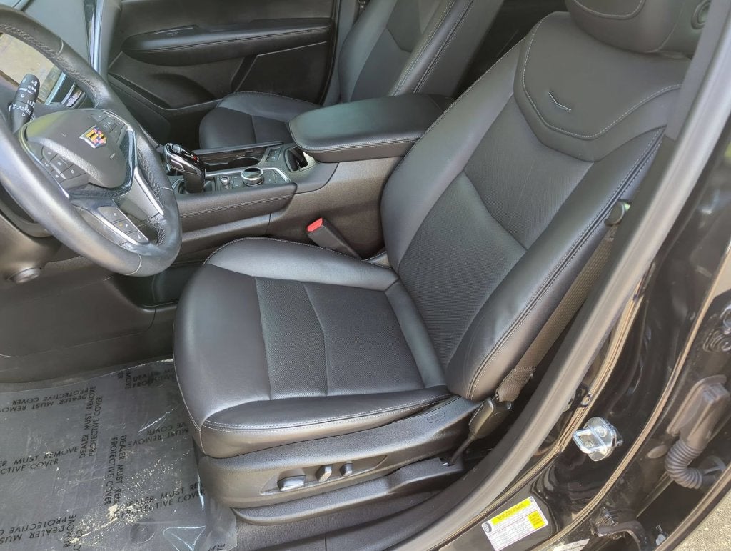 2023 Cadillac XT5 FWD Premium Luxury