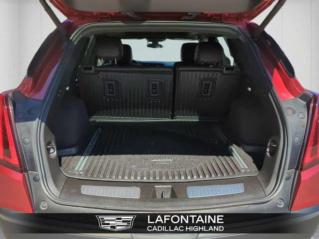 2023 Cadillac XT5 Premium Luxury