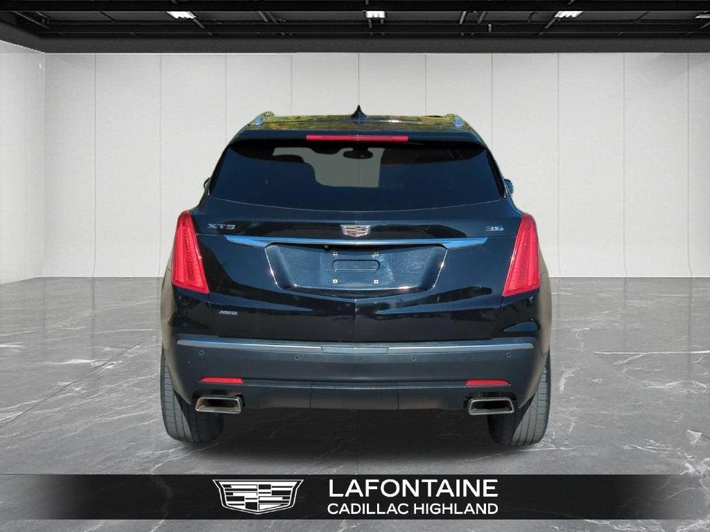 2018 Cadillac XT5 Luxury AWD