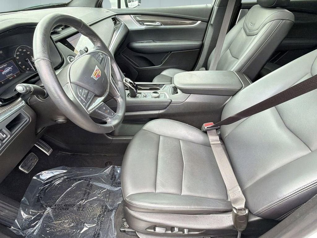 2023 Cadillac XT5 Sport