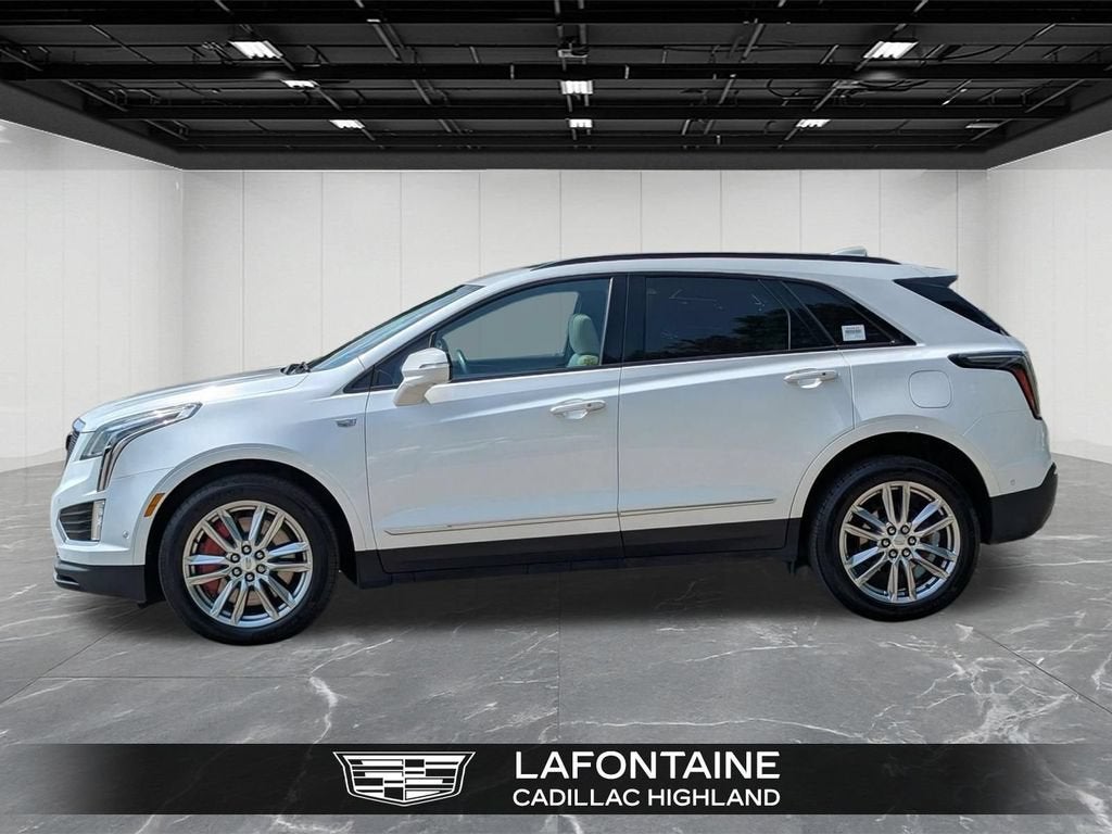 2024 Cadillac XT5 Sport