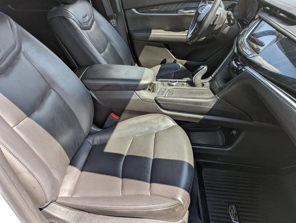 2023 Cadillac XT6 AWD Premium Luxury