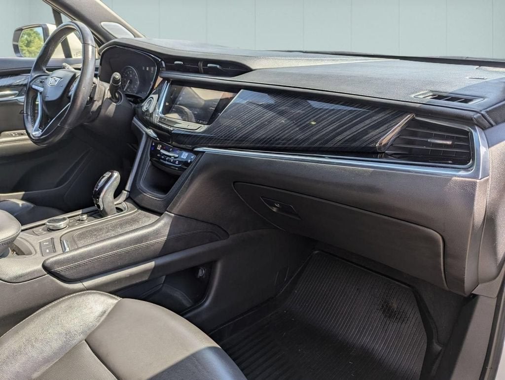 2023 Cadillac XT6 AWD Premium Luxury