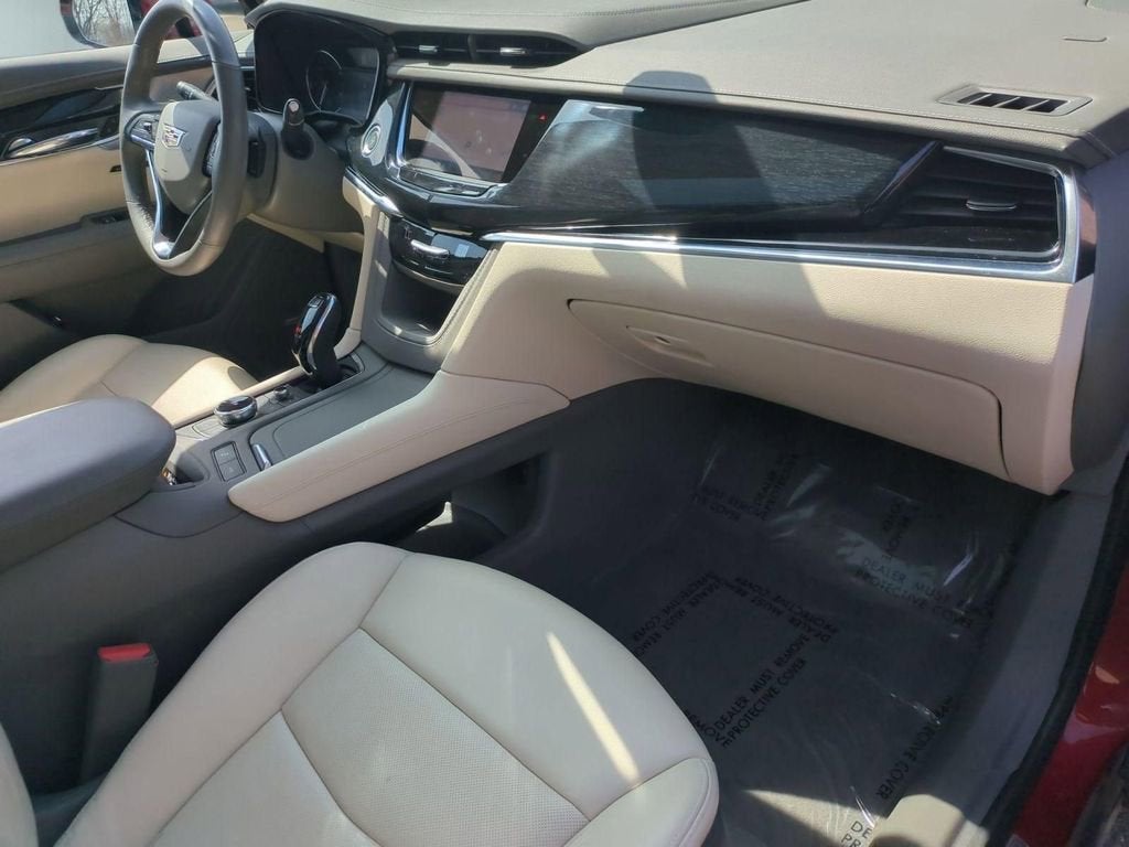 2023 Cadillac XT6 Premium Luxury
