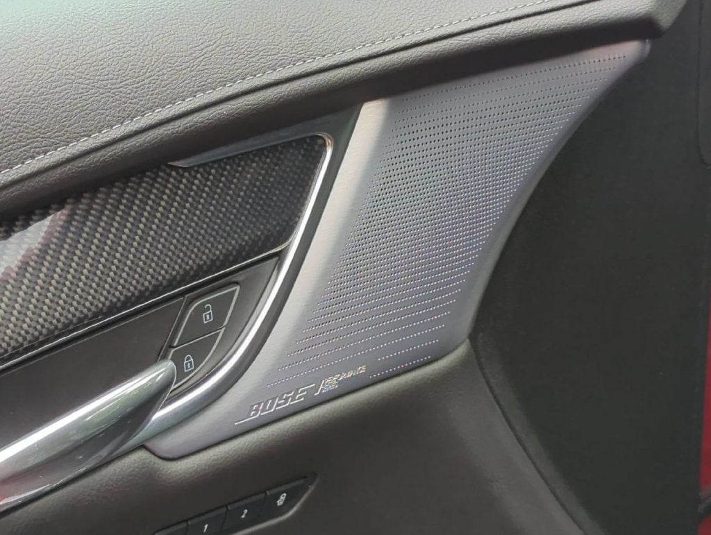 2024 Cadillac XT6 Sport