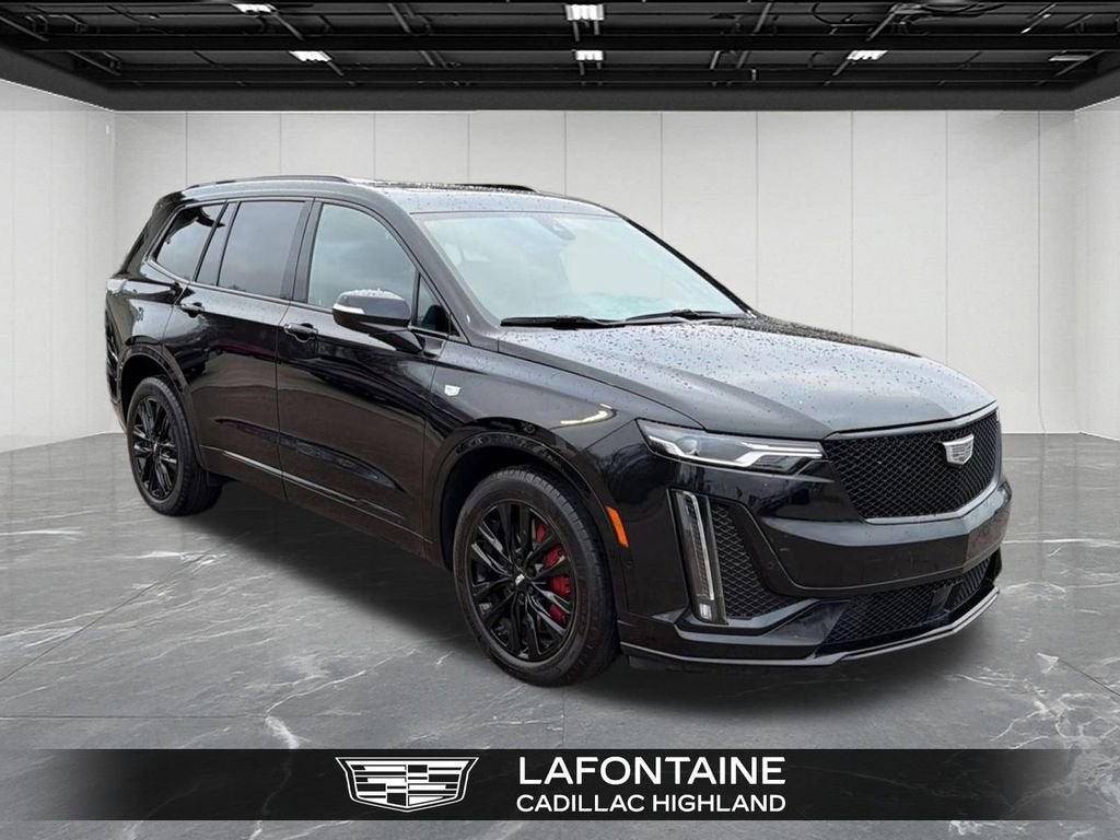 2022 Cadillac XT6 Sport