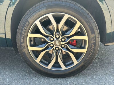 2025 Cadillac XT6 Sport