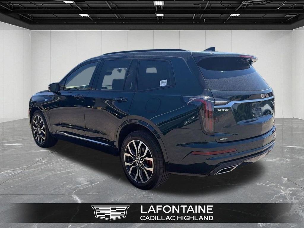 2025 Cadillac XT6 Sport