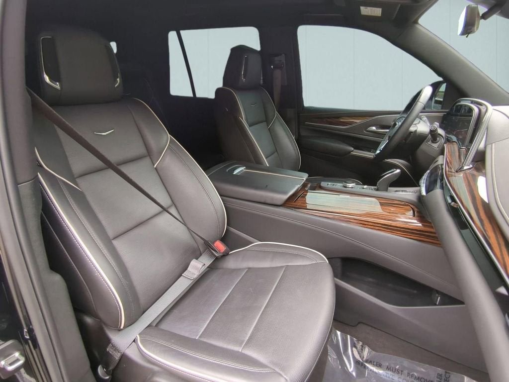 2024 Cadillac Escalade Premium Luxury