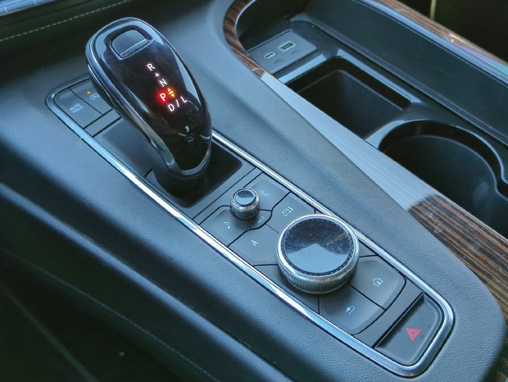 2023 Cadillac Escalade 4WD Premium Luxury