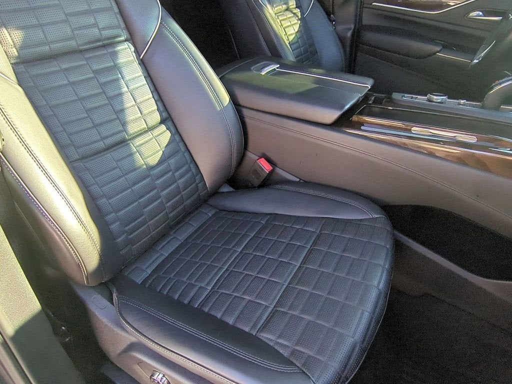 2023 Cadillac Escalade Premium Luxury Platinum