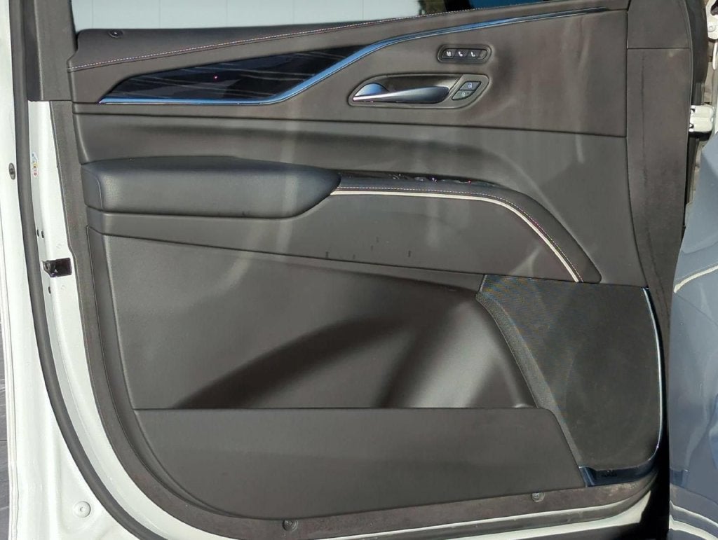 2024 Cadillac Escalade Sport