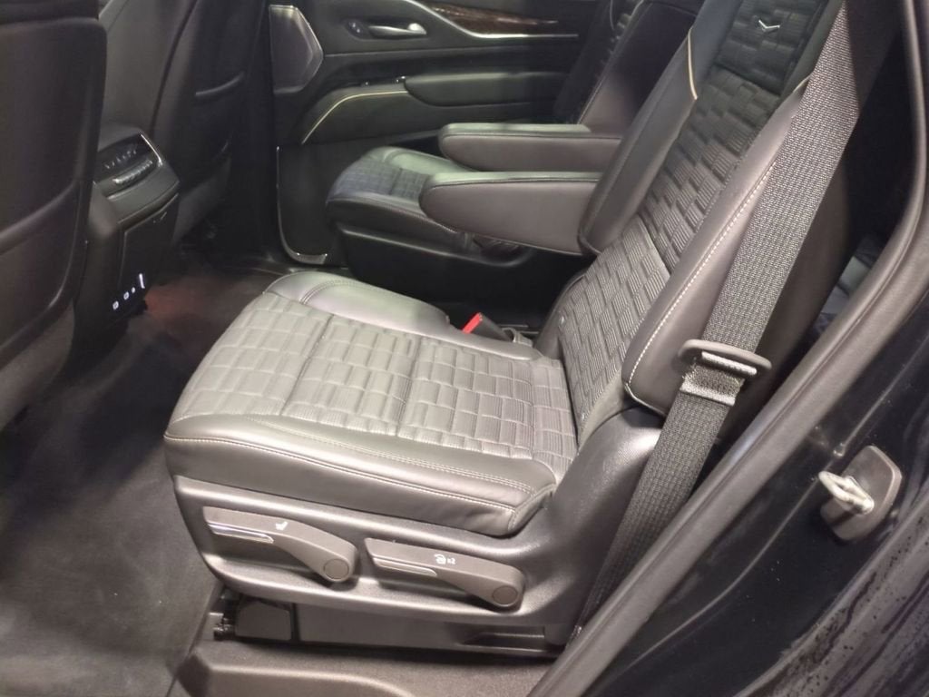 2022 Cadillac Escalade Sport Platinum