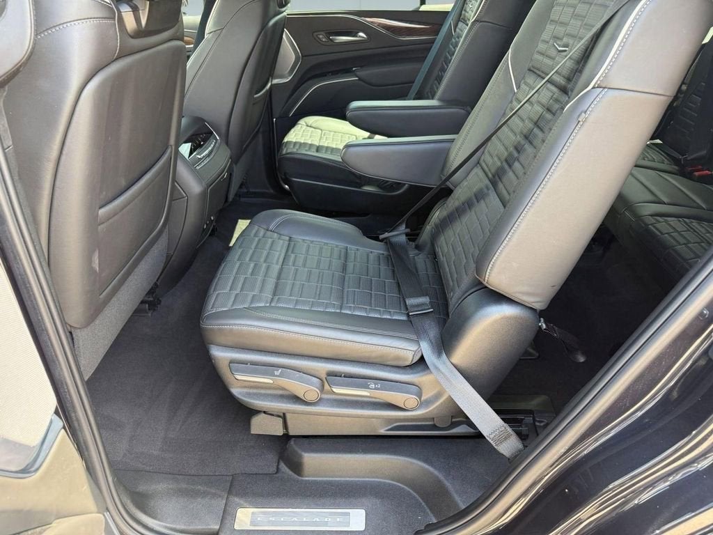 2023 Cadillac Escalade Sport Platinum
