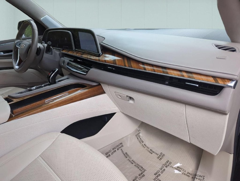 2024 Cadillac Escalade Sport Platinum