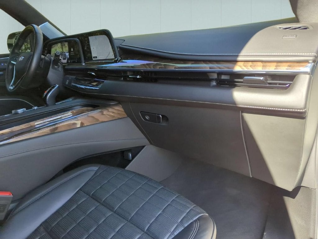 2024 Cadillac Escalade Sport Platinum