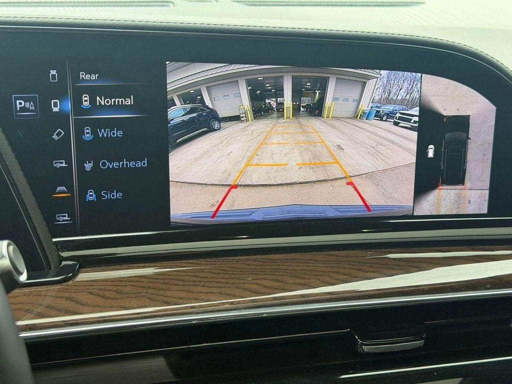 2023 Cadillac Escalade Sport Platinum