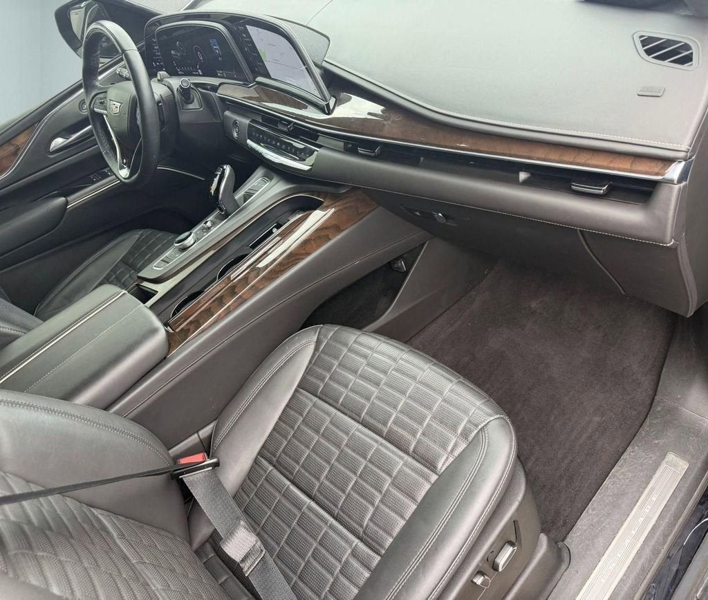 2023 Cadillac Escalade Sport Platinum