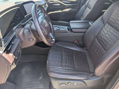 2023 Cadillac Escalade ESV Premium Luxury Platinum