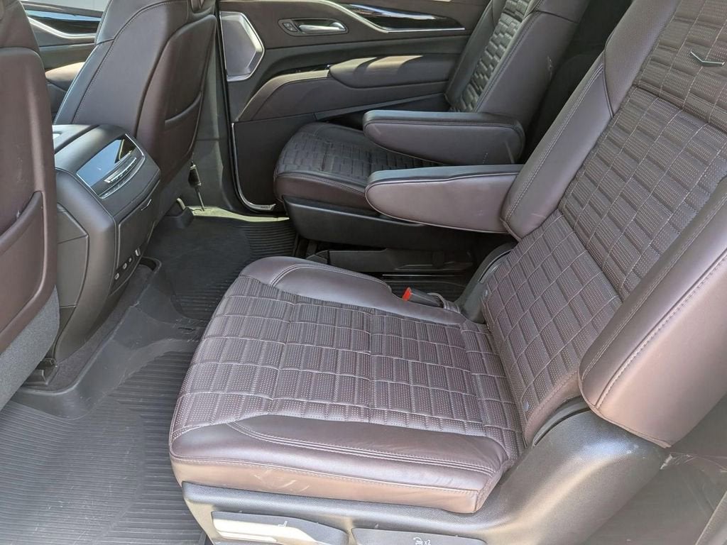 2023 Cadillac Escalade ESV Premium Luxury Platinum