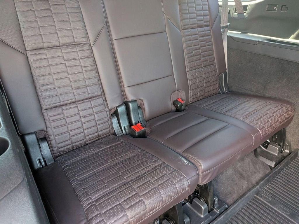 2023 Cadillac Escalade ESV Premium Luxury Platinum
