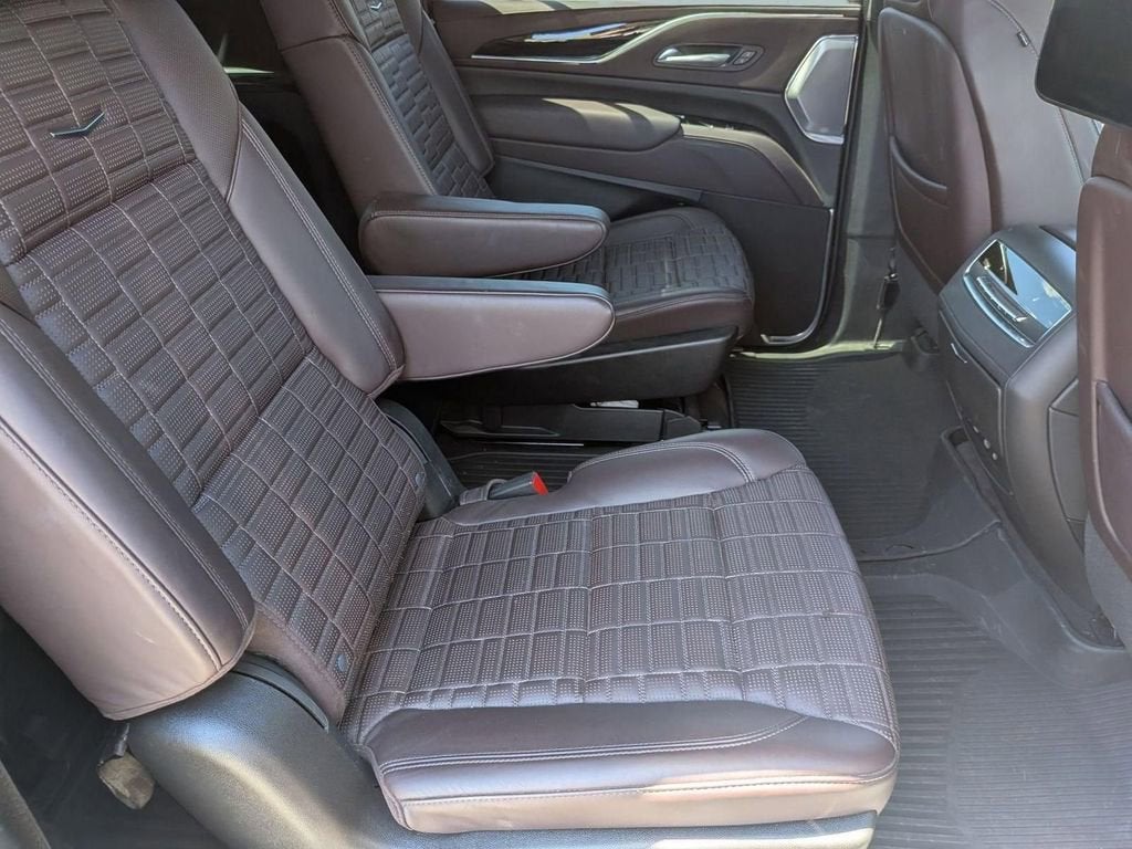 2023 Cadillac Escalade ESV Premium Luxury Platinum
