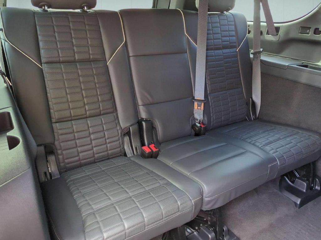 2023 Cadillac Escalade ESV 4WD Sport Platinum
